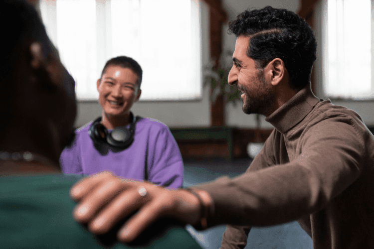 Supportive group therapy session for individuals undergoing cocaine addiction and detox in Nashville, fostering connection and healing.